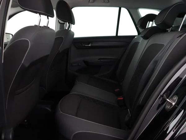 SKODA Fabia (2023) — foto 5 van 26