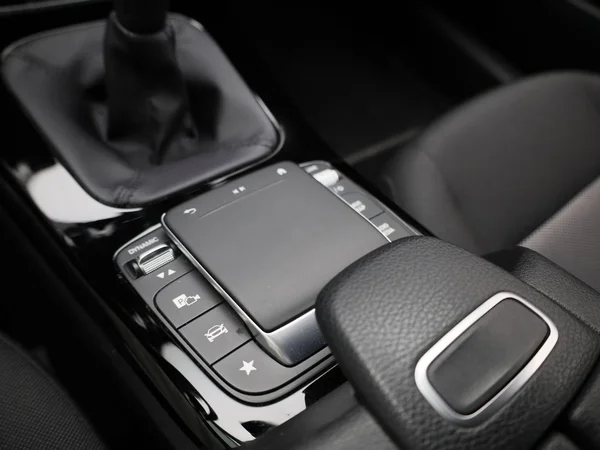 Mercedes-Benz A-Klasse (2022) — foto 21 van 39
