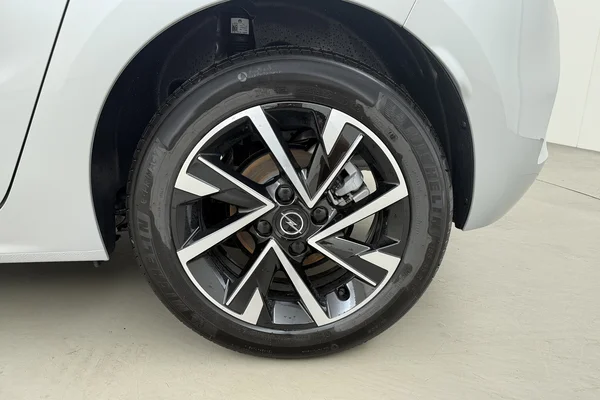 Opel Corsa (2025) — foto 14 van 17