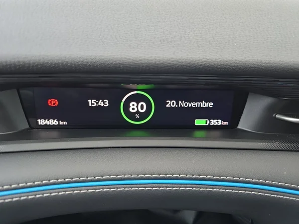 VOLKSWAGEN ID.7 (2024) — foto 6 van 37