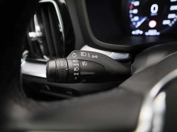 Volvo V60 (2022) — foto 17 van 44