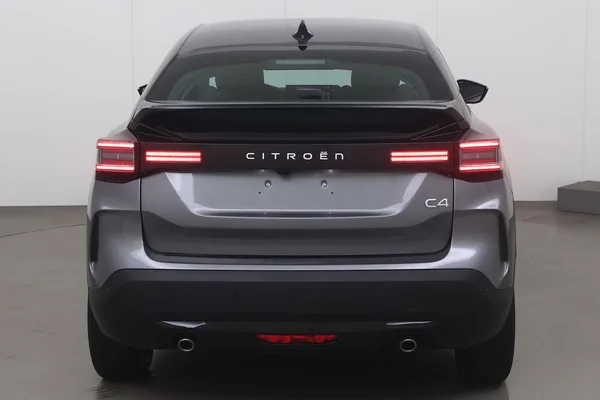 Citroen C4 (2025) — foto 12 van 17