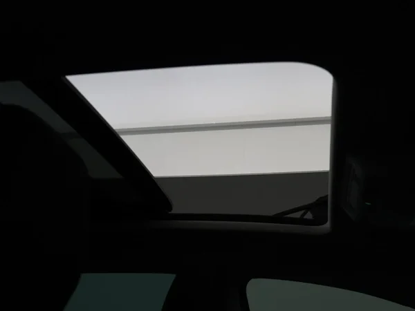 Škoda Karoq (2023) — foto 16 van 33