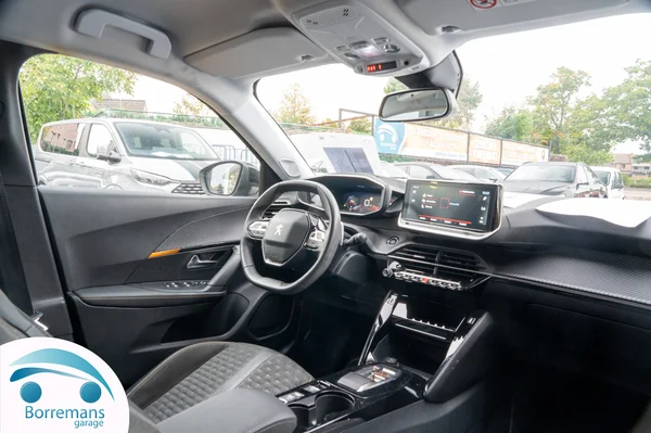 Peugeot 2008 (2022) — foto 20 van 45
