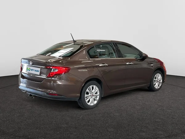 FIAT Tipo Sedan (2016) — foto 18 van 22