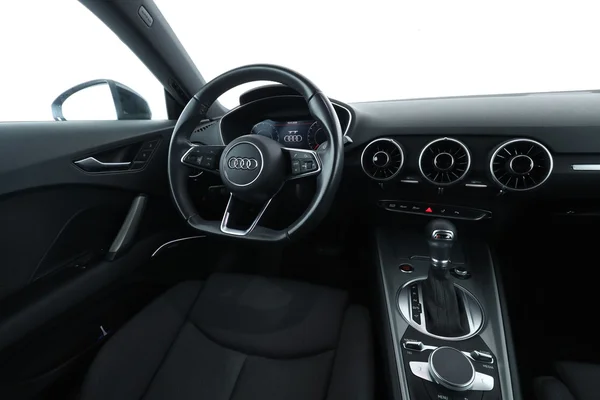 Audi TT (2022) — foto 4 van 16