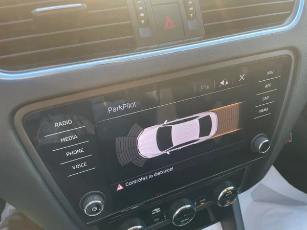 SKODA Octavia (2019) — foto 8 van 21