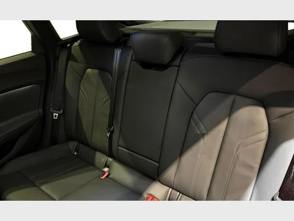 AUDI A5 e-hybrid (2026) — foto 4 van 18