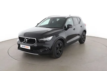 Volvo XC40 8558c2c0-6bfd-4d75-9534-0755f65075dd