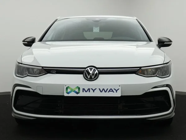 Volkswagen Golf (2024) — foto 12 van 22