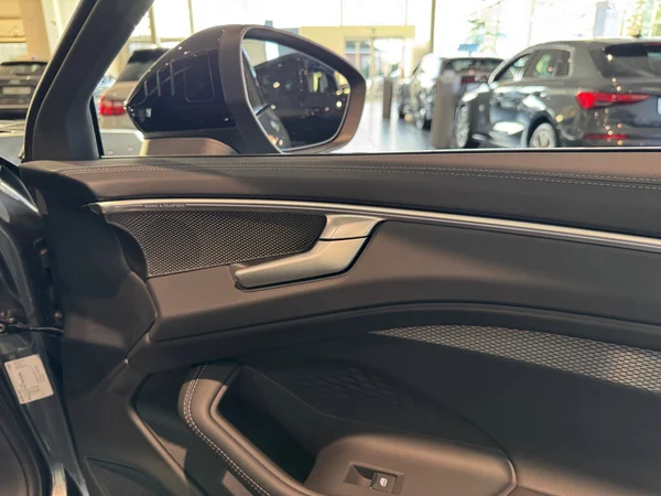 AUDI A6 e-hybrid (PHEV) (2026) — foto 5 van 24