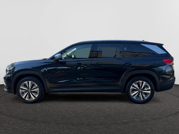 SKODA Kodiaq (2025) — foto 12 van 21