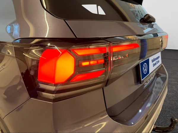 VOLKSWAGEN T-Cross (2025) — foto 11 van 23