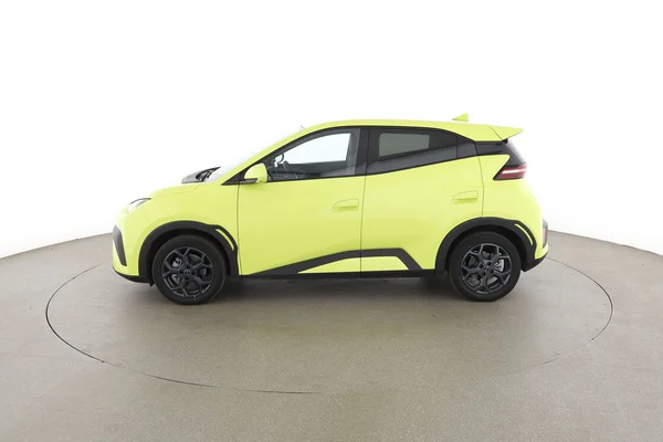 BYD Dolphin (2025) — foto 9 van 16