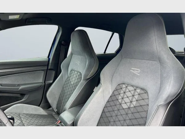 Volkswagen Golf VIII (2023) — foto 29 van 29