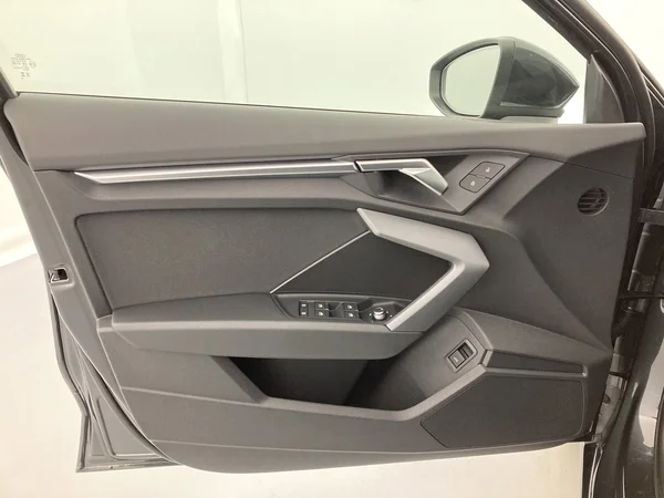 AUDI A3 Sportback (2025) — foto 7 van 36