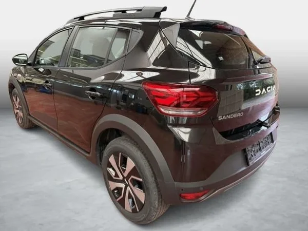 Dacia Sandero Stepway (2025) — foto 15 van 17