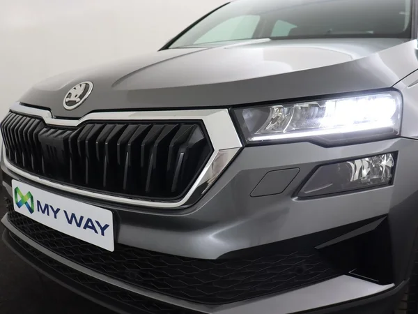 SKODA Karoq (2025) — foto 6 van 18