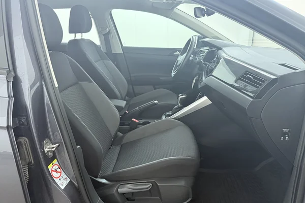 Volkswagen Taigo (2024) — foto 15 van 17