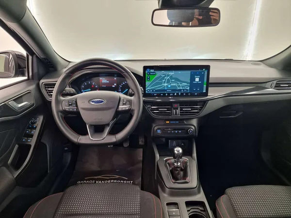 Ford Focus (2025) — foto 11 van 15
