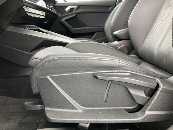 AUDI A3 Sportback (2022) — foto 29 van 36