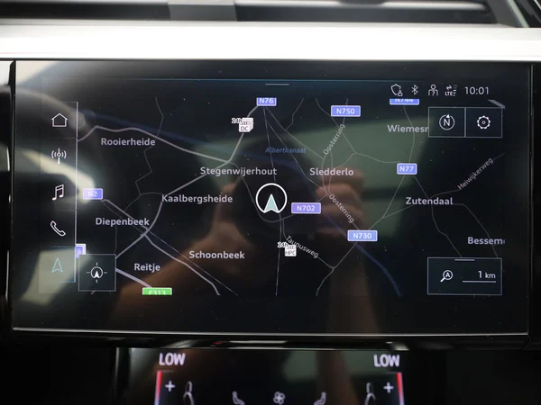 AUDI e-tron Sportback (2022) — foto 11 van 20