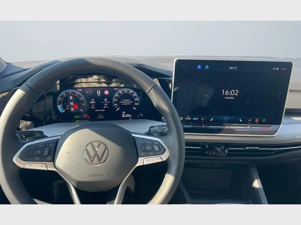 Volkswagen Golf VIII (2026) — foto 2 van 23