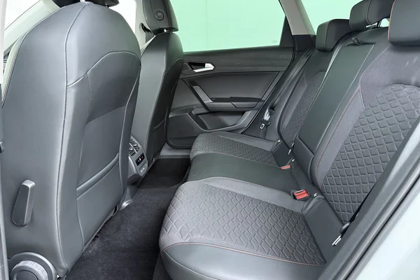 Seat Leon ST (2021) — foto 18 van 19