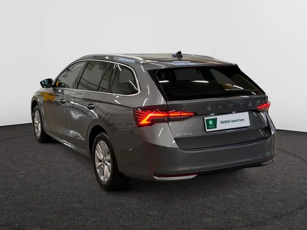 SKODA Octavia Combi (2026) — foto 18 van 24