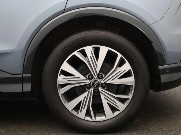 Audi Q4 e-tron (2022) — foto 5 van 45