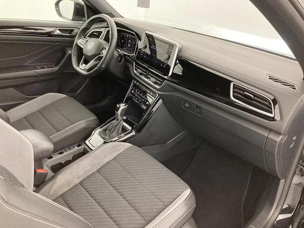 VOLKSWAGEN T-Roc Cabriolet (2022) — foto 11 van 48