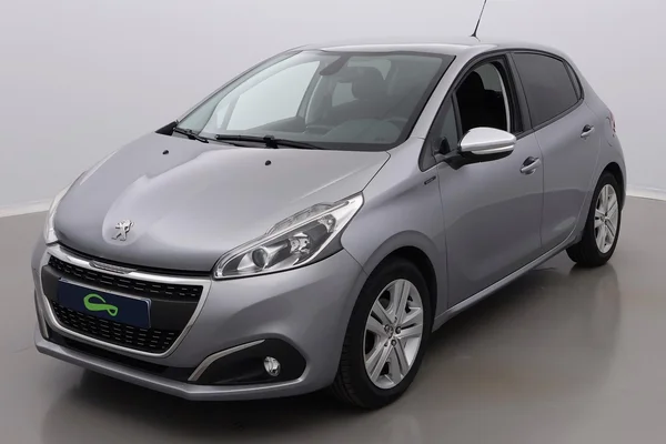 Peugeot 208 (2019) — foto 1 van 32