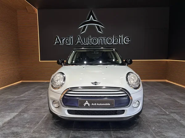 Mini Cooper (2014) — foto 12 van 19