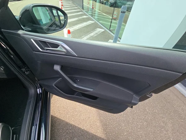 VOLKSWAGEN Taigo (2024) — foto 9 van 24