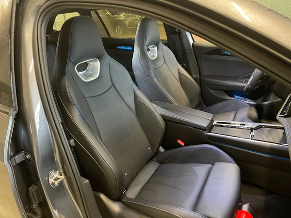 VOLKSWAGEN Passat Variant (2026) — foto 4 van 21