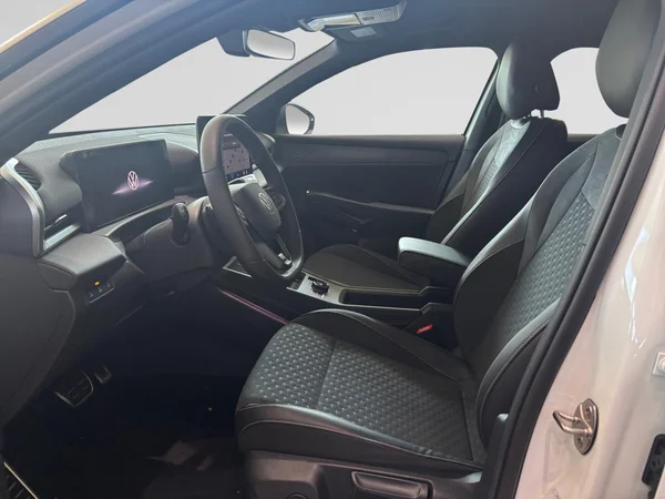 VOLKSWAGEN T-Roc (2025) — foto 21 van 21