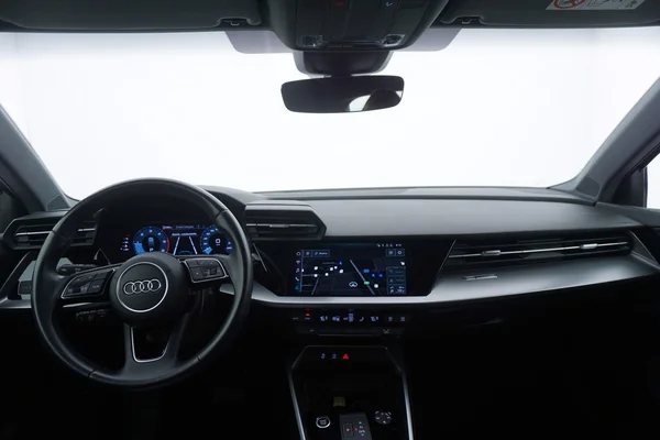 Audi A3 Sportback (2023) — foto 2 van 33
