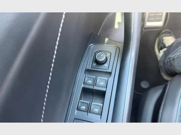 Volkswagen T-Roc (2026) — foto 17 van 31
