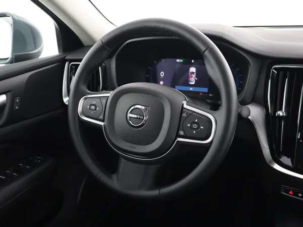 VOLVO S60 (2024) — foto 14 van 28