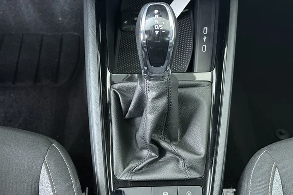 Skoda Kamiq (2024) — foto 4 van 16