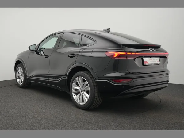 AUDI Q6 Sportback e-tron (2025) — foto 27 van 32