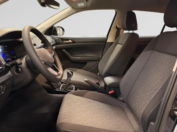 VOLKSWAGEN T-Cross (2025) — foto 5 van 8