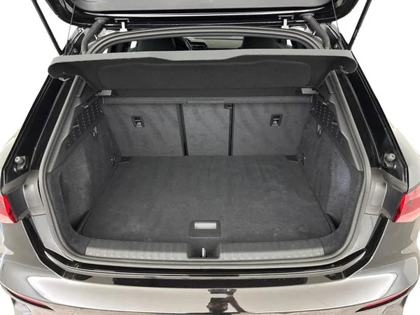 AUDI A3 Sportback (2024) — foto 6 van 34