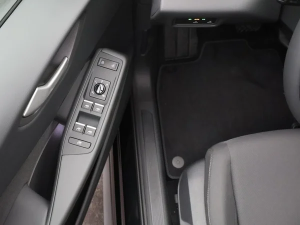 VOLKSWAGEN ID.3 Neo (2026) — foto 10 van 22