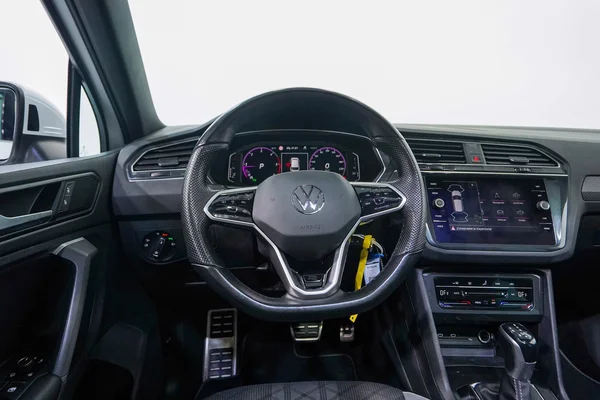 Volkswagen Tiguan (2022) — foto 9 van 47