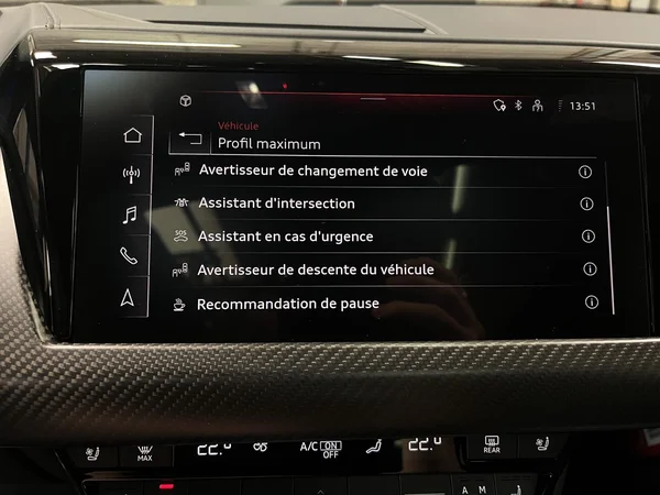 AUDI E-tron GT (2023) — foto 10 van 23