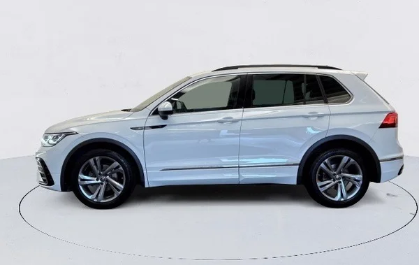 Volkswagen Tiguan (2023) — foto 7 van 14
