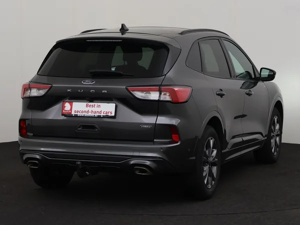 FORD Kuga (2022) — foto 23 van 36
