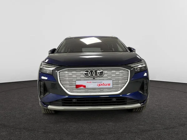 AUDI Q4 e-tron (2024) — foto 9 van 13