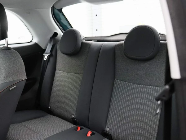 Fiat 500e (2022) — foto 3 van 36